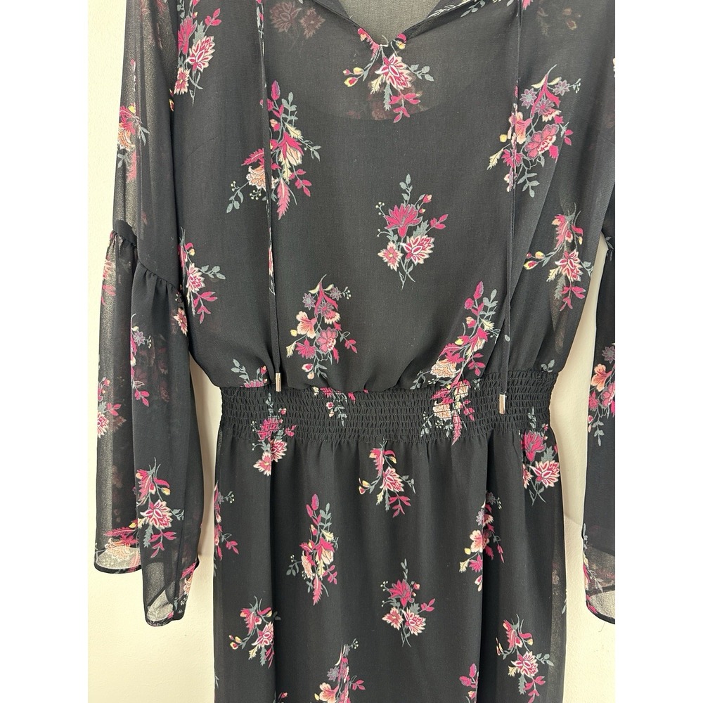 ✨2/$20 White House Black Market Floral Bell Sleeve Dress XS Dark Romantic *Flaw - Picture 3 of 13